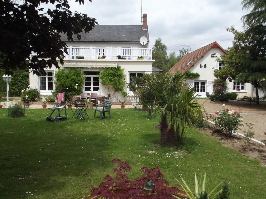 O Tour Du Monde Bed and Breakfast Cellettes  Eksteriør billede